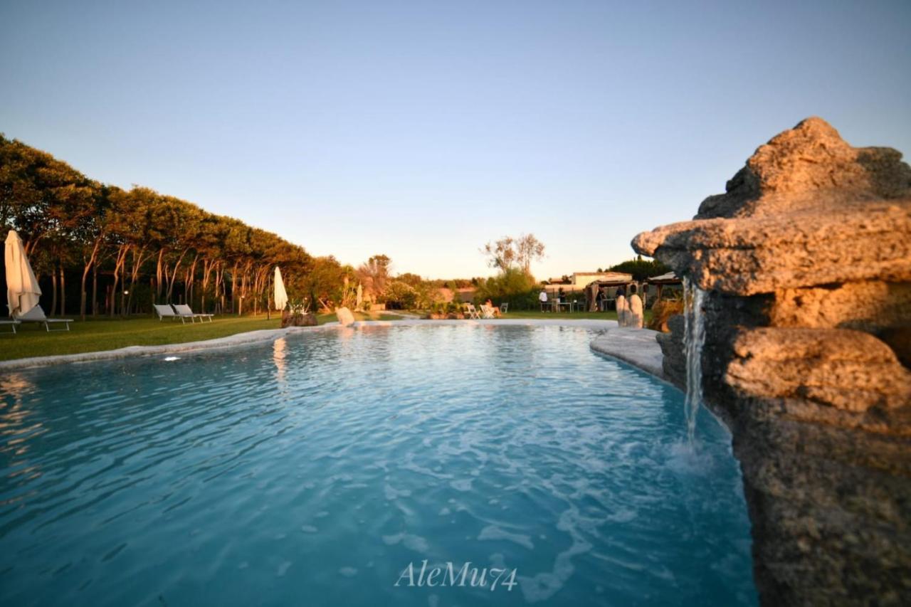 Agriturismo Santa Lucia Tratalias Exterior foto